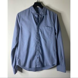 Lululemon Men’s Blue Long Sleeve Button Down Shirt - MEDIUM